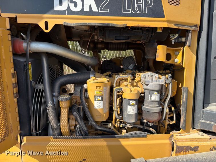 2015 Caterpillar D3K2 LGP