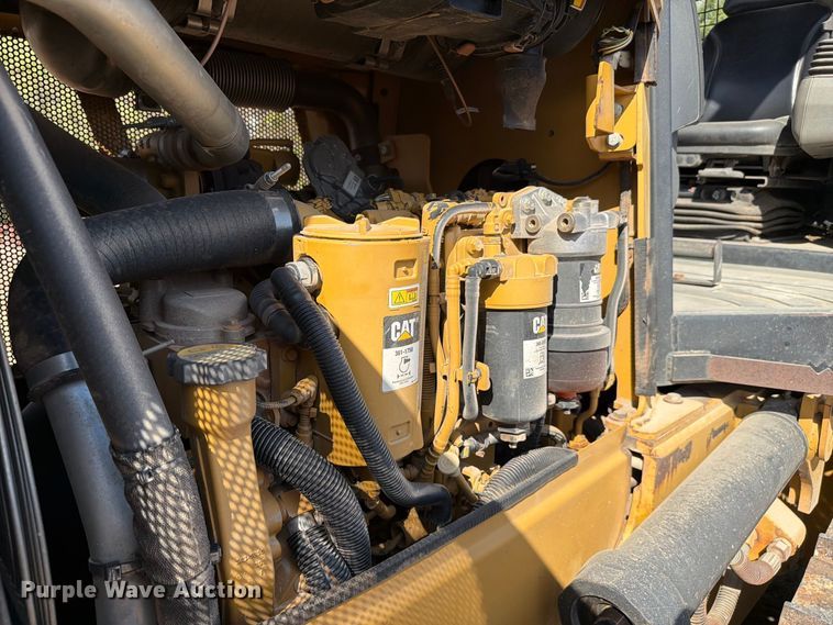 2015 Caterpillar D3K2 LGP