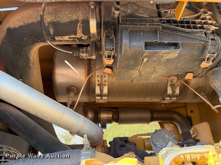2015 Caterpillar D3K2 LGP