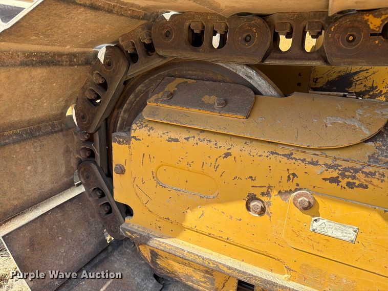 2015 Caterpillar D3K2 LGP