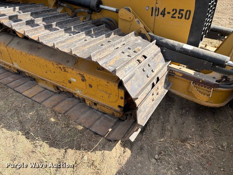 2015 Caterpillar D3K2 LGP
