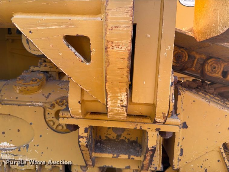 2011 Caterpillar D6T LGP