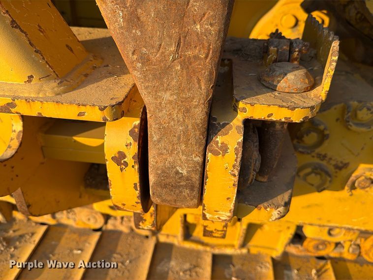 2011 Caterpillar D6T LGP
