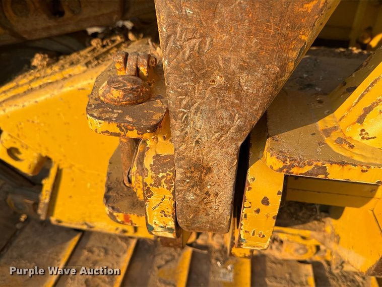 2011 Caterpillar D6T LGP