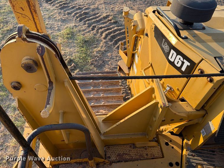 2011 Caterpillar D6T LGP