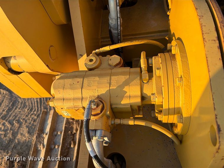 2011 Caterpillar D6T LGP