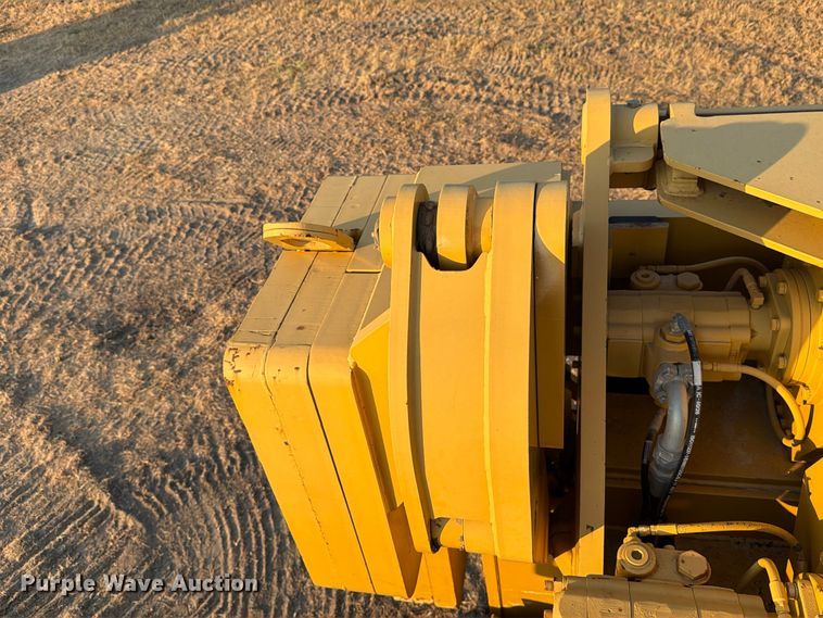 2011 Caterpillar D6T LGP
