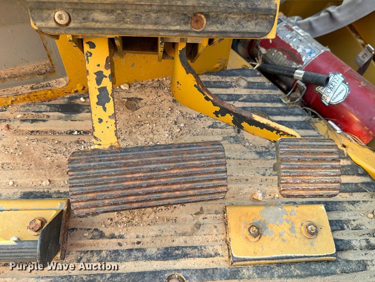 2011 Caterpillar D6T LGP
