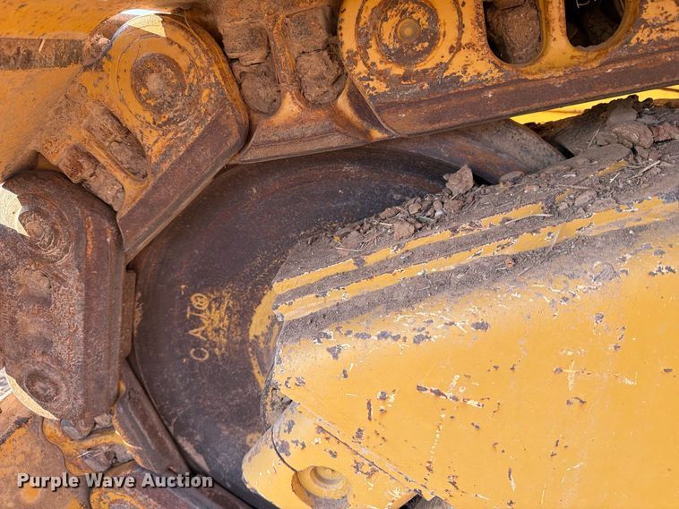 2011 Caterpillar D6T LGP
