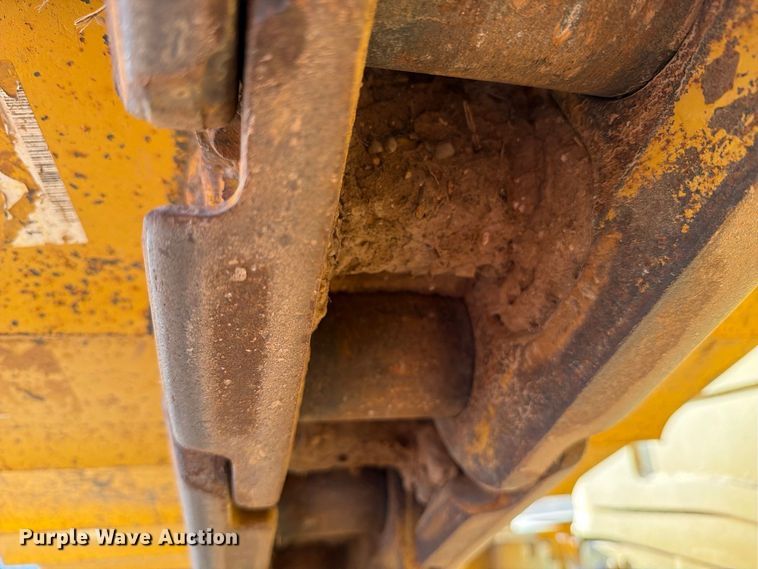 2011 Caterpillar D6T LGP