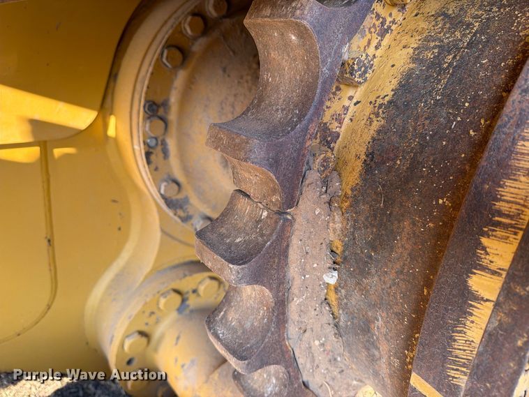 2011 Caterpillar D6T LGP