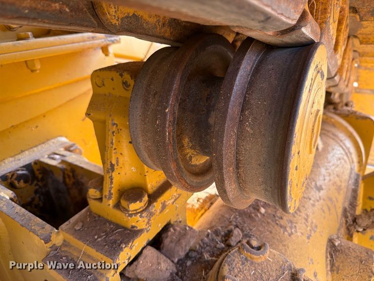 2011 Caterpillar D6T LGP