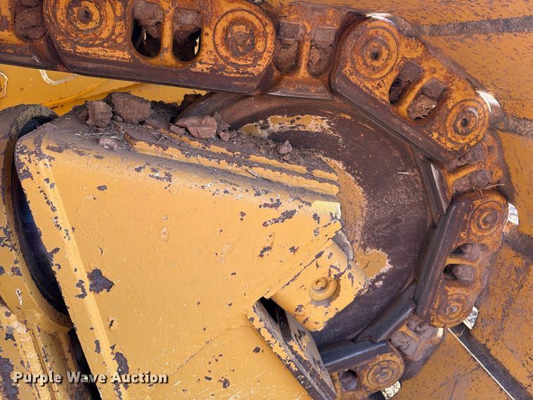2011 Caterpillar D6T LGP
