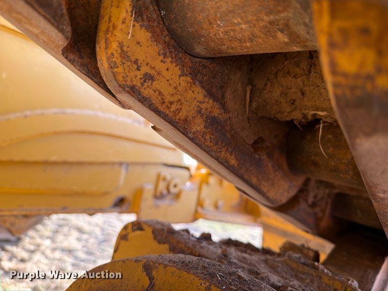 2011 Caterpillar D6T LGP
