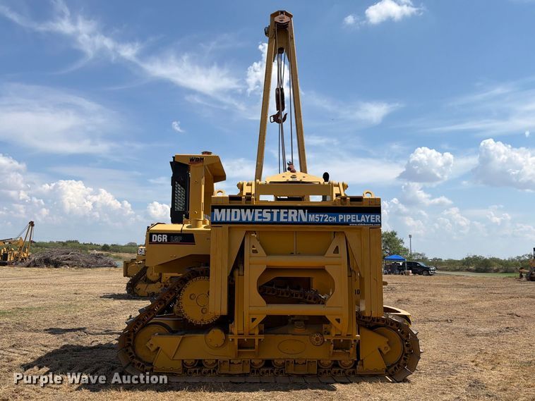 image for item FN3629 2006 Caterpillar D6R LGP Series III with 572 pipelayer