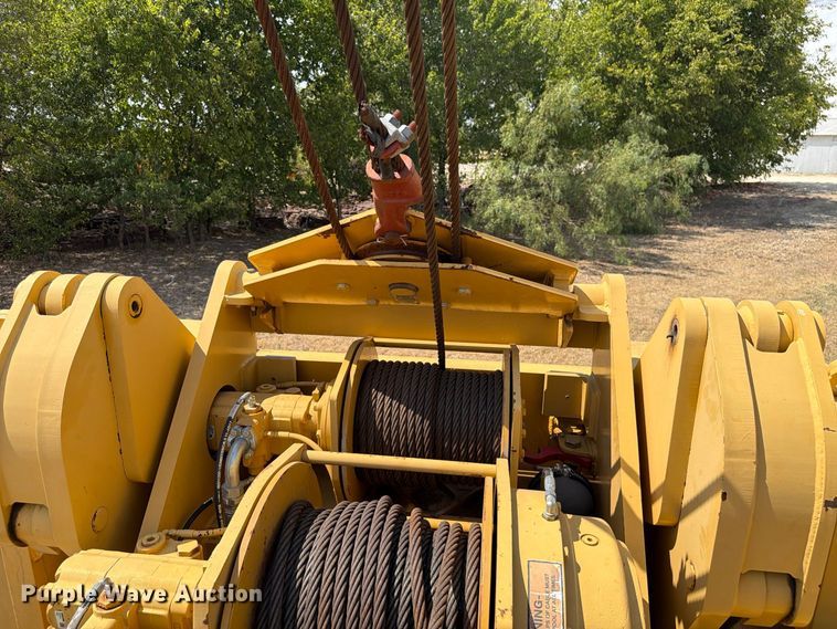 image for item FN3629 2006 Caterpillar D6R LGP Series III with 572 pipelayer