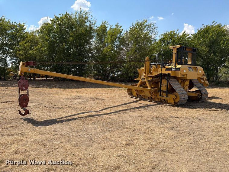 image for item FN3629 2006 Caterpillar D6R LGP Series III with 572 pipelayer