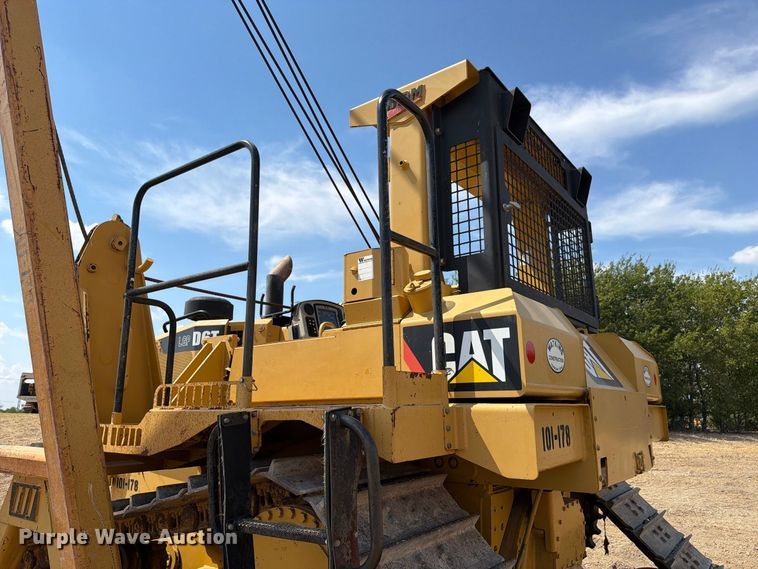 2011 Caterpillar D6T LGP