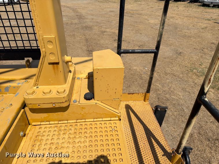 2011 Caterpillar D6T LGP