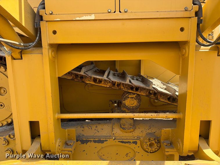 2011 Caterpillar D6T LGP