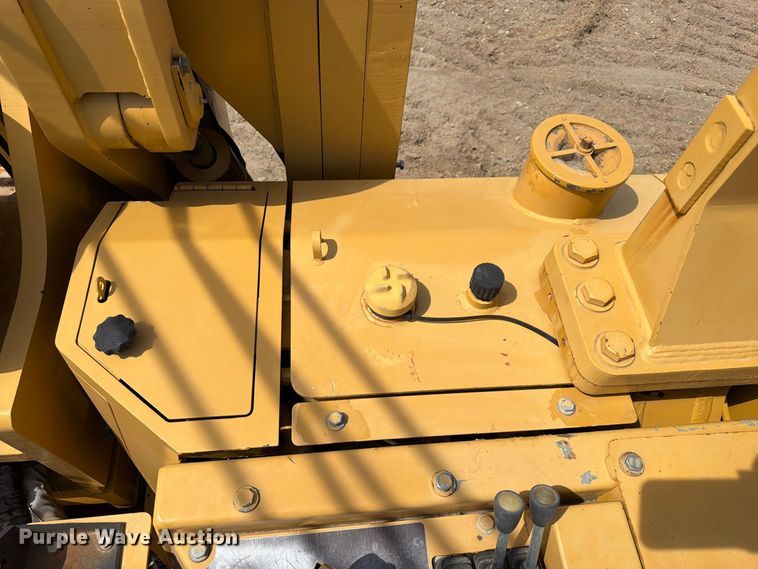 2011 Caterpillar D6T LGP