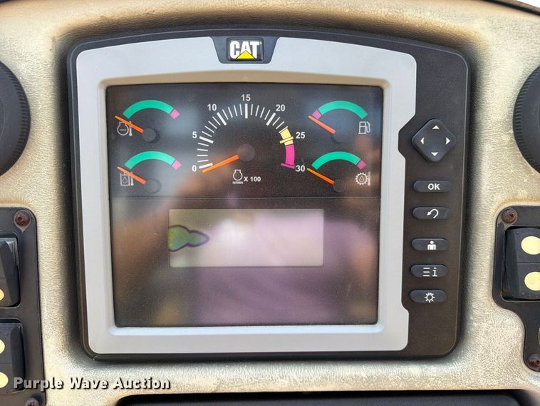 2011 Caterpillar D6T LGP