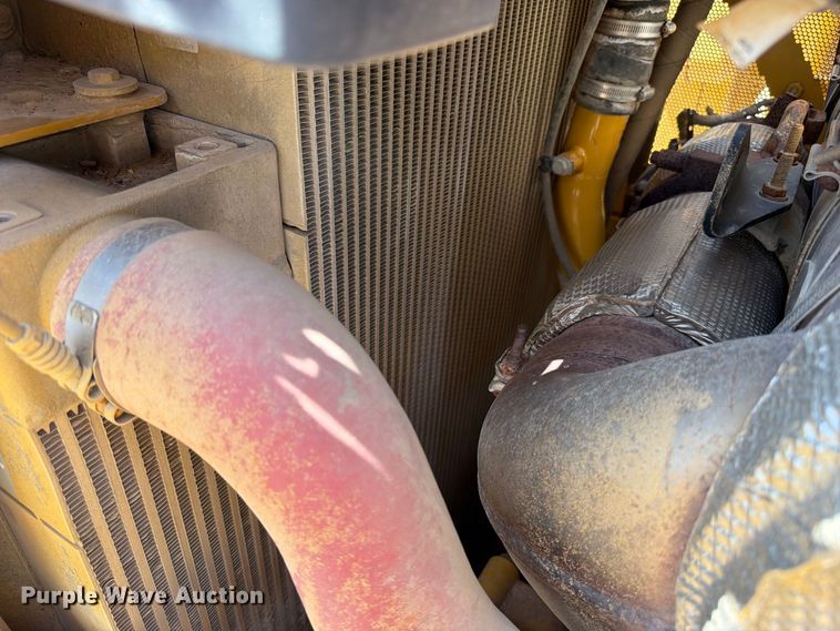 2011 Caterpillar D6T LGP
