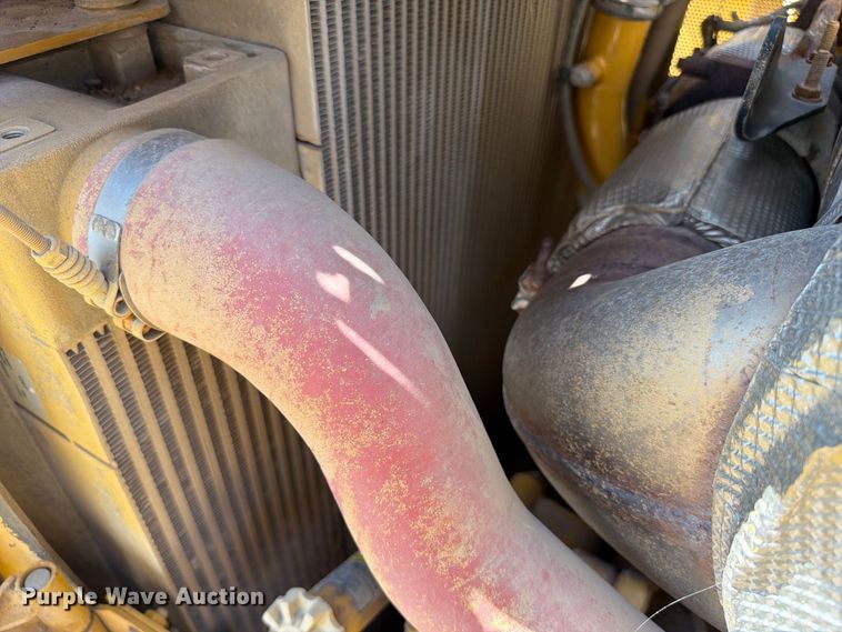 2011 Caterpillar D6T LGP
