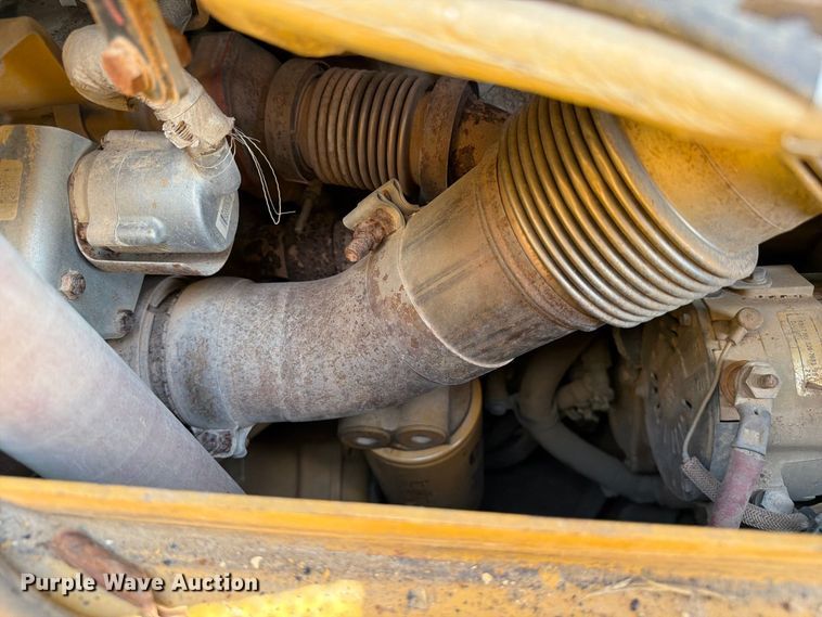 2011 Caterpillar D6T LGP