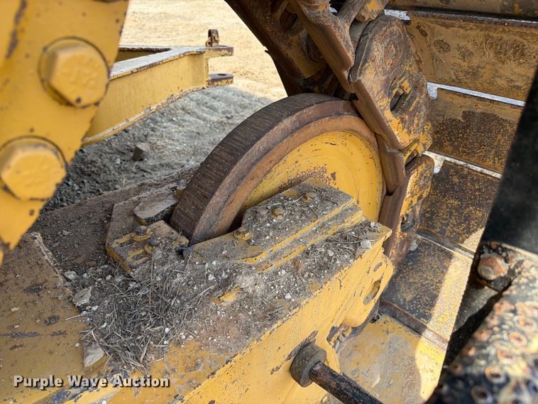 2011 Caterpillar D6T LGP