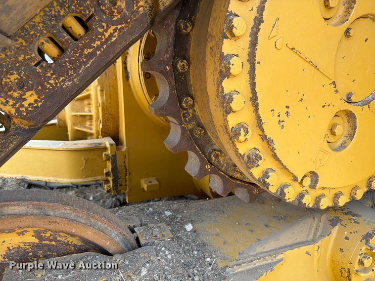 2011 Caterpillar D6T LGP