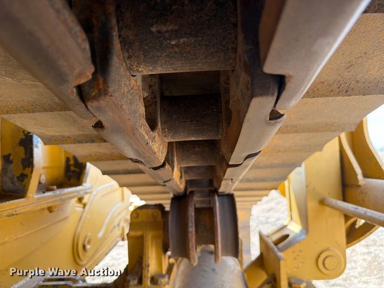 2011 Caterpillar D6T LGP