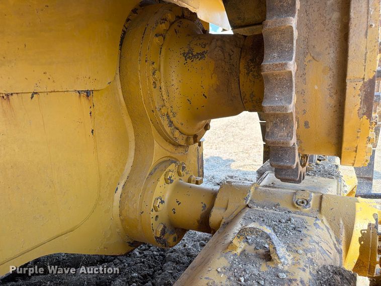 2011 Caterpillar D6T LGP