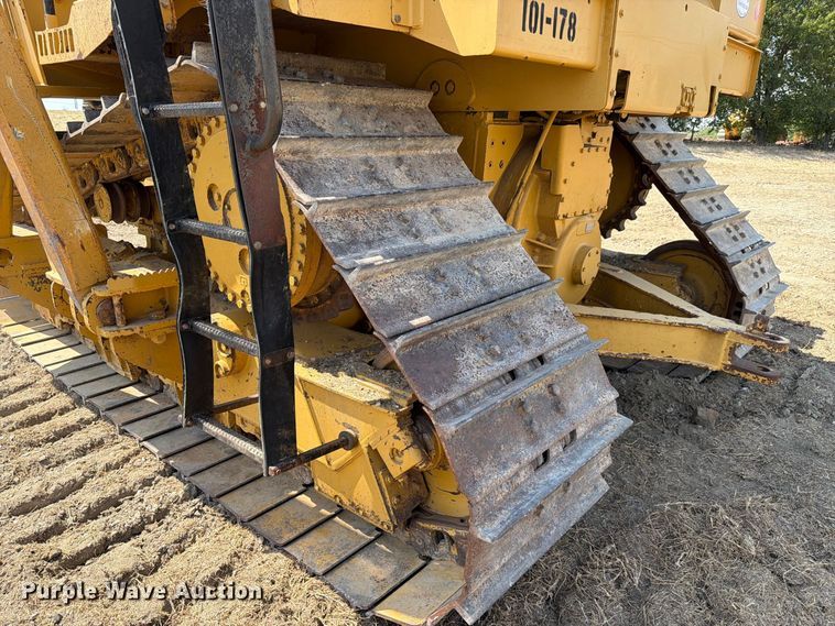 2011 Caterpillar D6T LGP