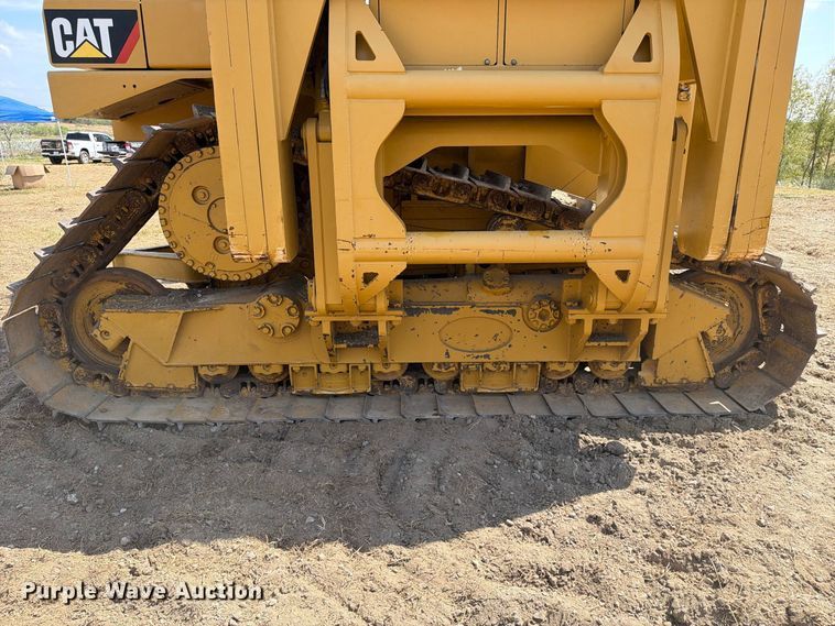 2011 Caterpillar D6T LGP