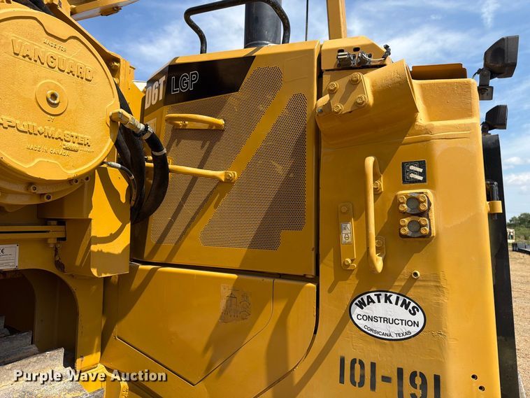 2014 Caterpillar D6T LGP