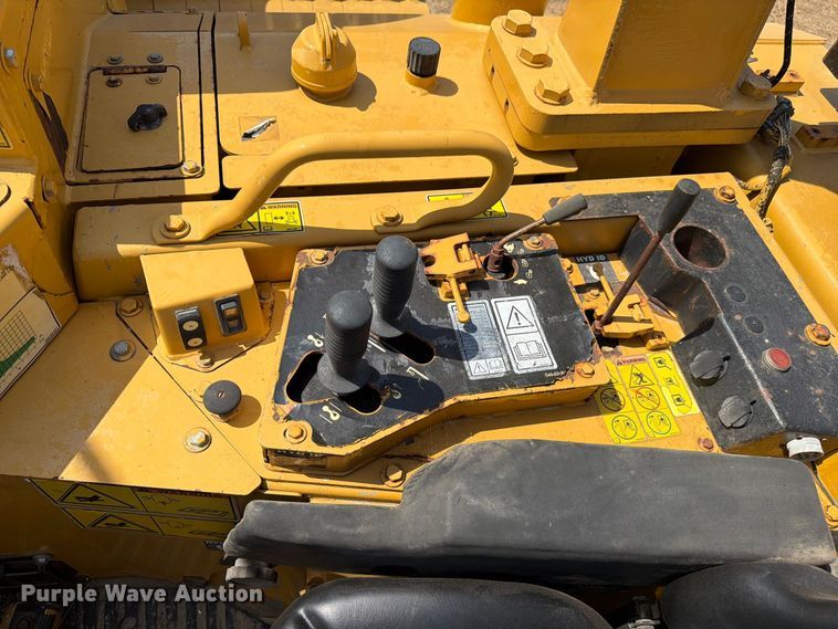2014 Caterpillar D6T LGP