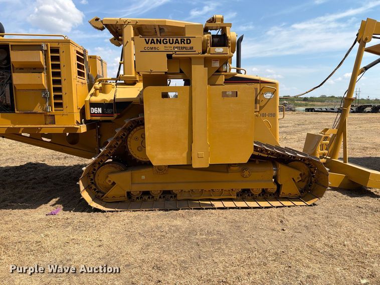 image for item FN3633 2006 Caterpillar D6N LGP tack tractor with pipelayer