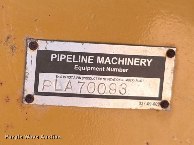 image for item FN3633 2006 Caterpillar D6N LGP tack tractor with pipelayer