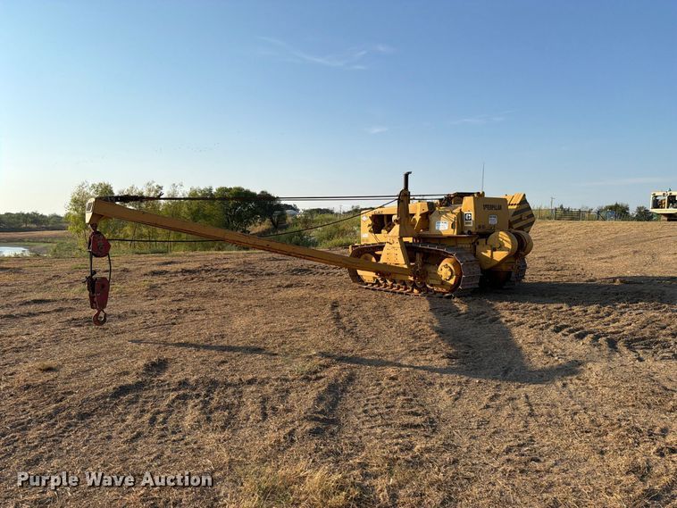 image for item FN3636 1979 Caterpillar D6D with 562 pipelayer