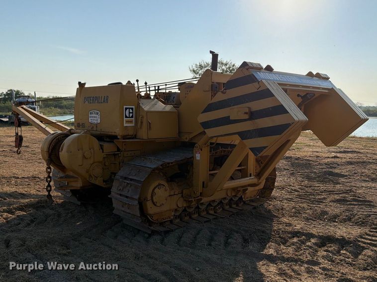 image for item FN3636 1979 Caterpillar D6D with 562 pipelayer