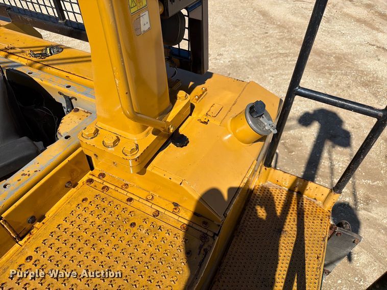 image for item FN3639 2007 Caterpillar D6T LGP pipelayer