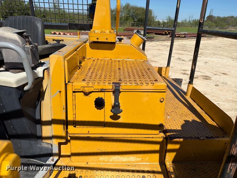 image for item FN3639 2007 Caterpillar D6T LGP pipelayer