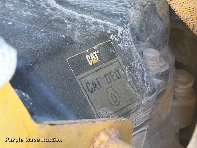 image for item FN3639 2007 Caterpillar D6T LGP pipelayer