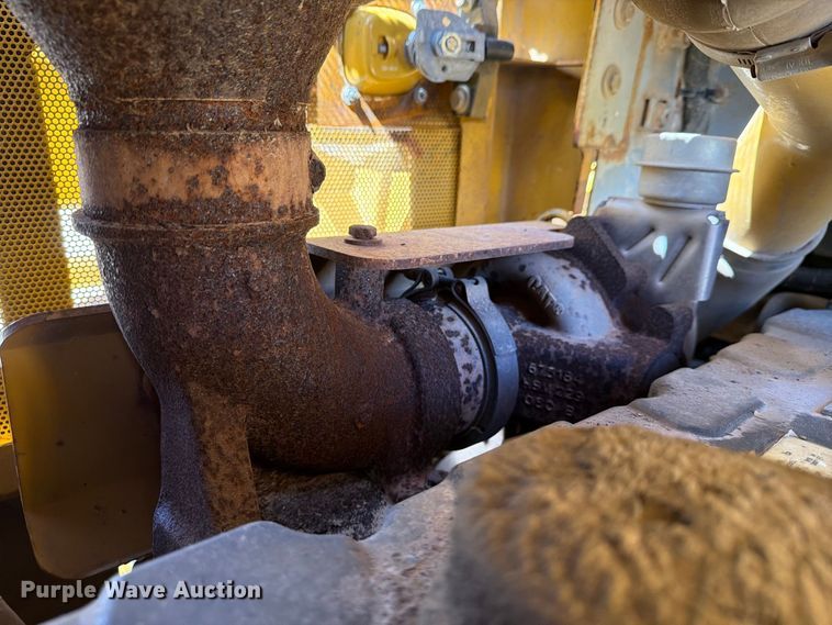 image for item FN3639 2007 Caterpillar D6T LGP pipelayer