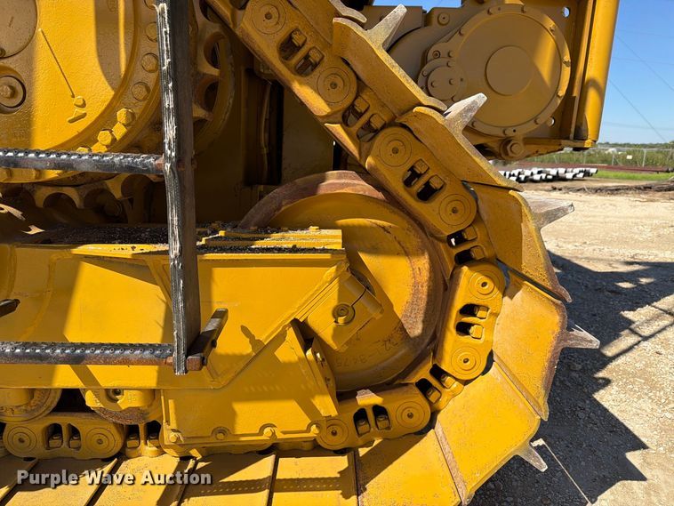 image for item FN3639 2007 Caterpillar D6T LGP pipelayer
