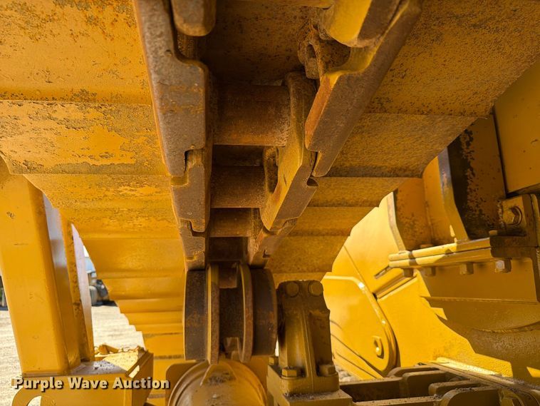image for item FN3639 2007 Caterpillar D6T LGP pipelayer