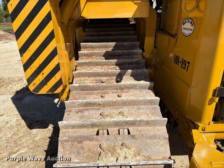 image for item FN3639 2007 Caterpillar D6T LGP pipelayer