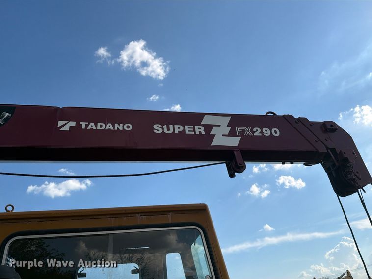 image for item FN3642 Morooka MST1500 track carrier