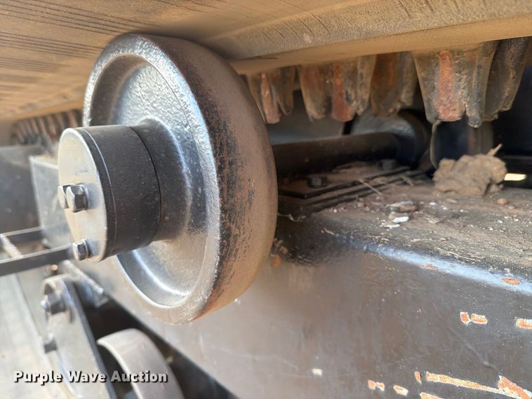 image for item FN3642 Morooka MST1500 track carrier